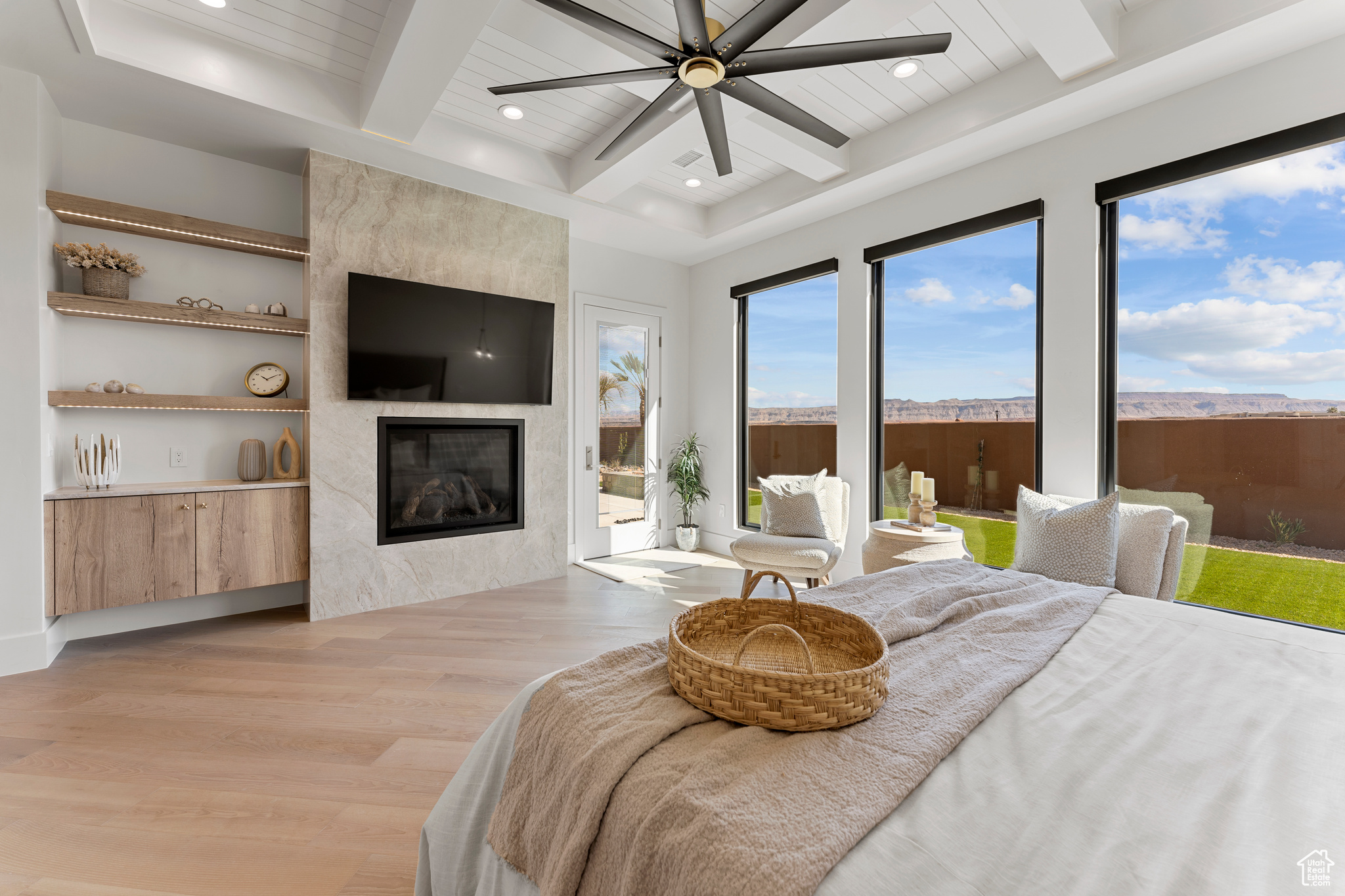 Desert Contemporary — additional view 3